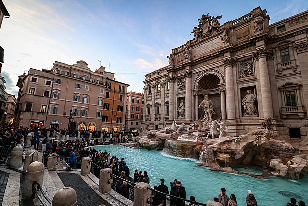 Fontána di Trevi se prodraží, ale kouzlo Říma trvá. Projděte se jím na fotografiích