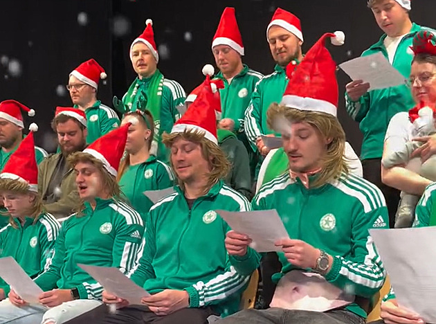 Vánoce přicházejí, bílé a zelené! Hitmakeři z Knínečku baví i vtipnou koledou