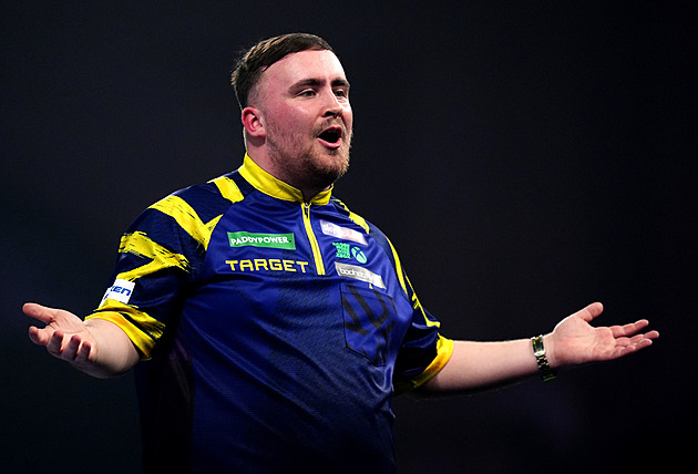 Jen na mě bučte. Výhru mi platíte ze svých peněz! Littler se pustil do fanoušků