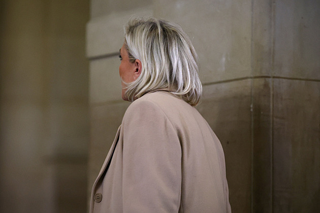 Bude moci kandidovat? Le Penovou čeká okamžik pravdy, odvolací proces začal