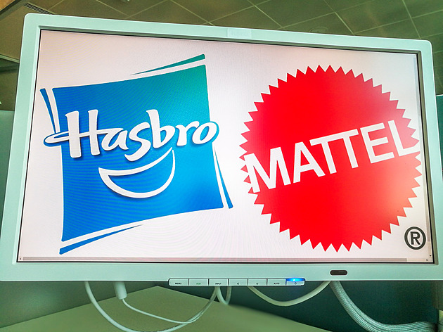 Investoři rozdělili hračkářské giganty. Hasbro roste, Mattel rekordně padá