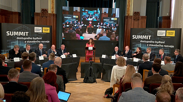 Pro polovinu Čechů je dostupnost bydlení hlavní problém, zaznělo na summitu