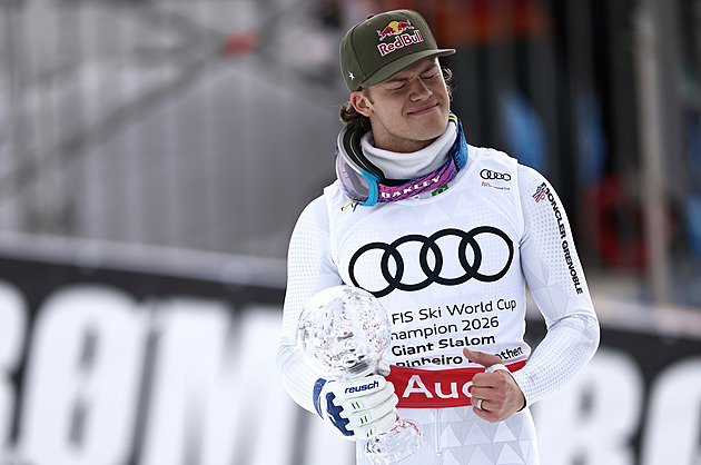 Malý glóbus za obří slalom slaví Brazilec Braathen, Odermatt vypadl v prvním kole