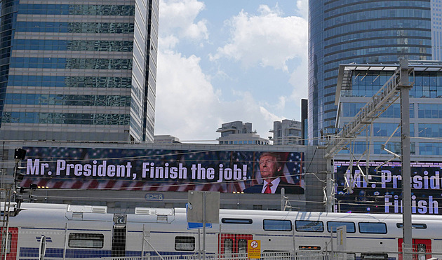 Režim přetrvá, obává se Izrael jednání Íránu a USA. Může ale jít o Trumpův bluf