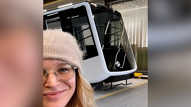 OMG, jsou nádherný. Designérka Marešová oněměla, když viděla své vozy pro Petřín