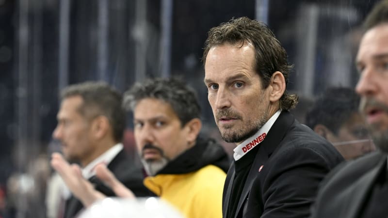 Na olympiádě jsem byl neočkovaný, přiznal kouč švýcarských hokejistů. Potvrzení padělal