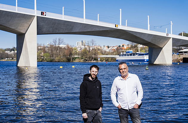 Který vede přes Vltavu šikmo a jaký bude Dvorecký? Podívejte se na pražské mosty