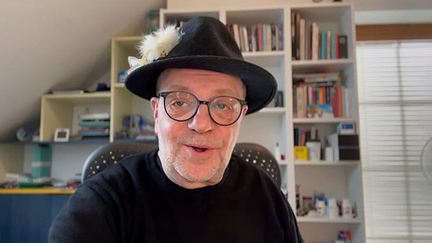 Alles Gute Česká sabijačka! Šteindler se vrátil jako legendární Kárl z České sody