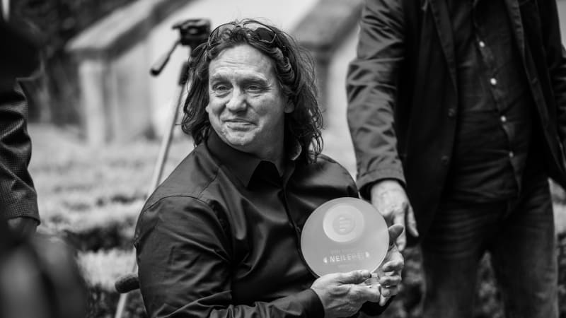 Česko se loučí s hercem Potměšilem: Na smuteční mši může veřejnost. Zazní i jeho oblíbená hudba