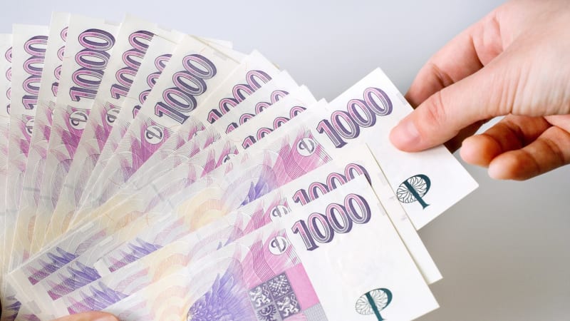 Válečná inflace se roztáčí, dražší jsou paliva i energie. Vystřelí vzhůru i ceny potravin?