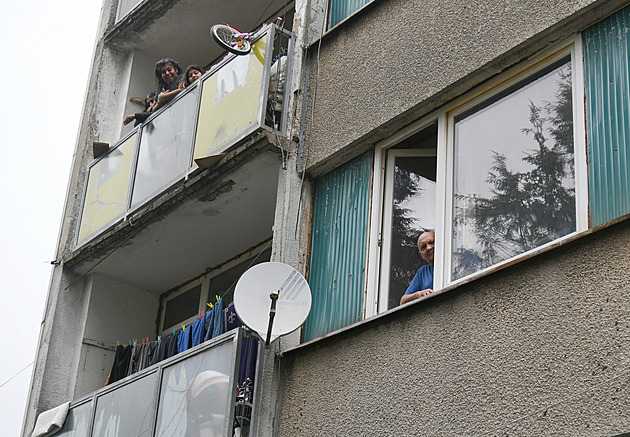 Hrozí nám „extrémní“ ghetto, varuje starosta Šluknova. Chce vykoupit 400 bytů