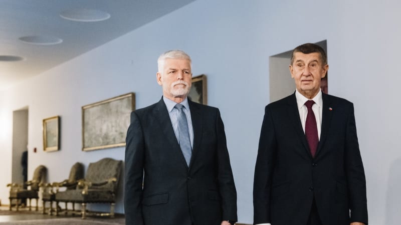 Smíří se prezident s vládou? Turek před jednáním mluví o „scénách Hradu“, Pavel volá po dohodě