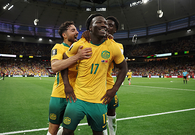 Útěk z Afriky i začátky v obraně. Fanoušky baví australský talent Irankunda