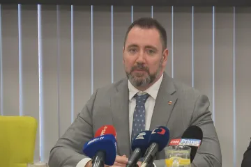 Počítá se s penězi na boj se suchem, ujistil Červený. Konkrétní nebyl